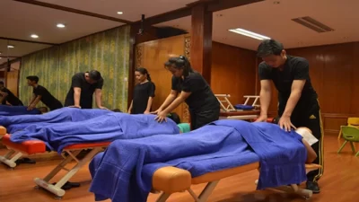 pijat malam di jakarta